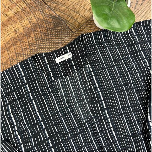 VINCE Interlace 100% Silk V-Neck Poncho Dress oversized women’s xxs - Picture 8 of 8